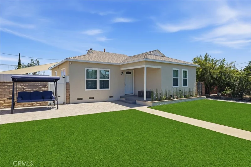 12824 Osborne photo 2