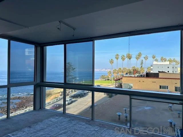 Photo 2 of 939 Coast Blvd 6A