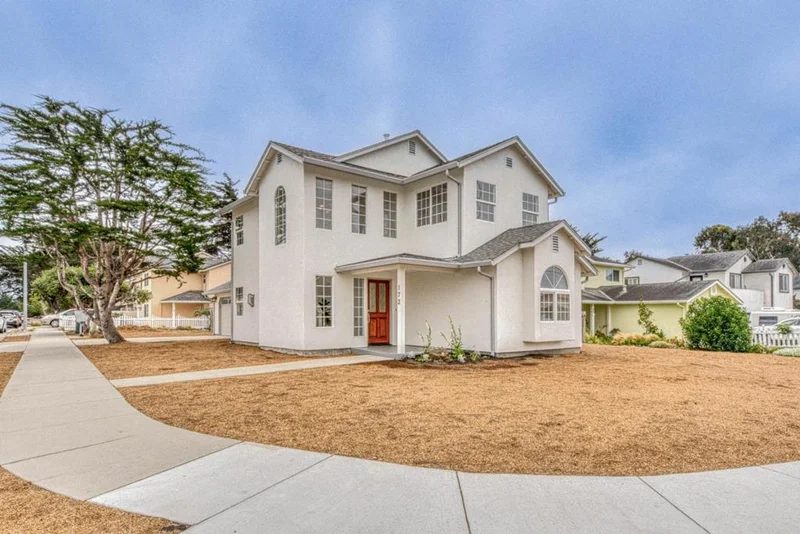 172 Paddon Place, Marina, CA 93933