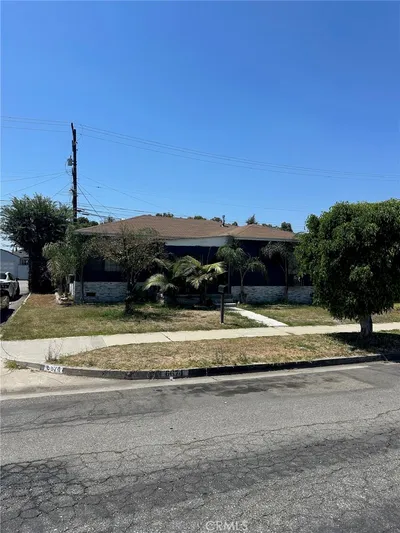 6674 Easton photo 2