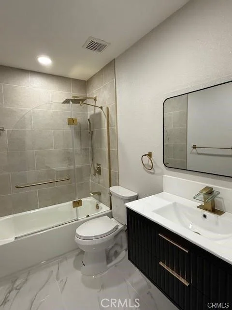 16682 Goldenwest 2, Huntington Beach, CA 92647