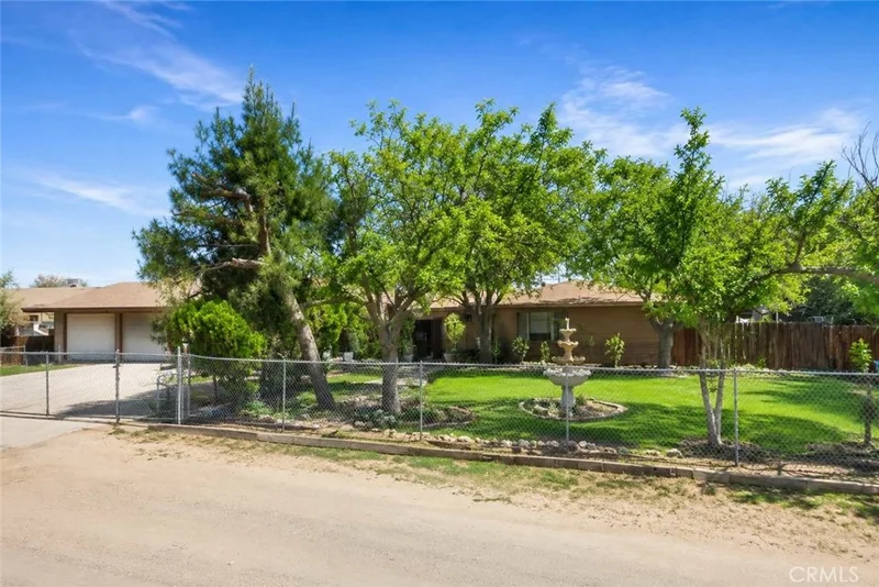 7776 Hemlock, Hesperia, CA 92345