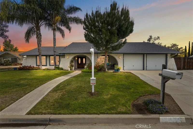 16704 Stallion, Riverside, CA 92504