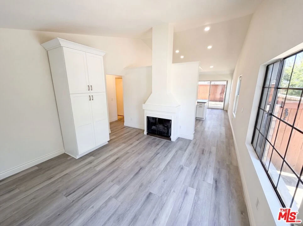 Interior 2