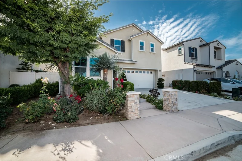 15762 Kingston photo 2