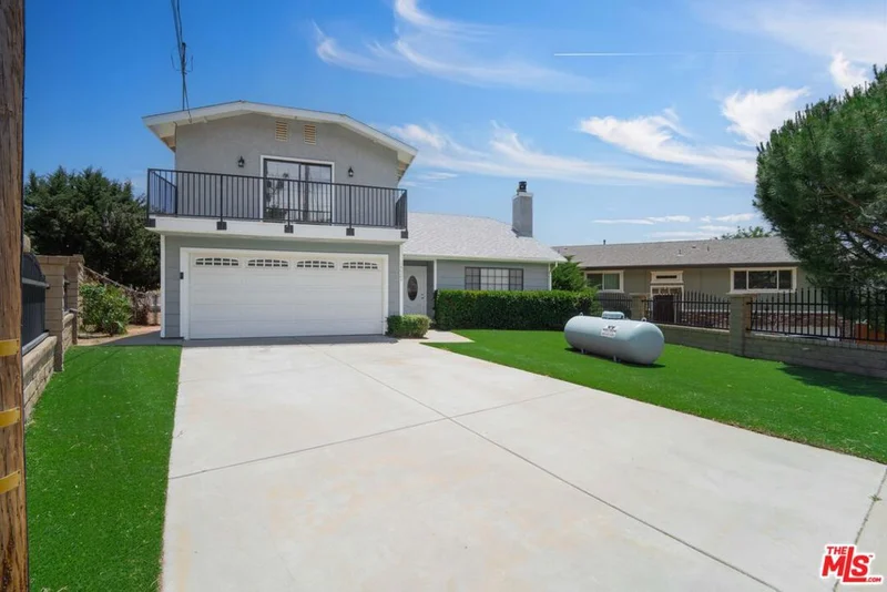 14924 Sunnydale Drive photo 2