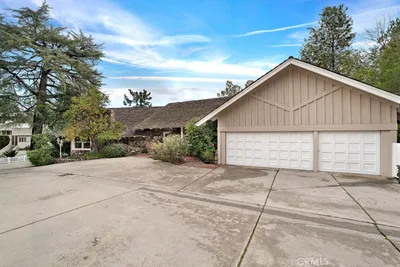 4809 Queen Victoria Road