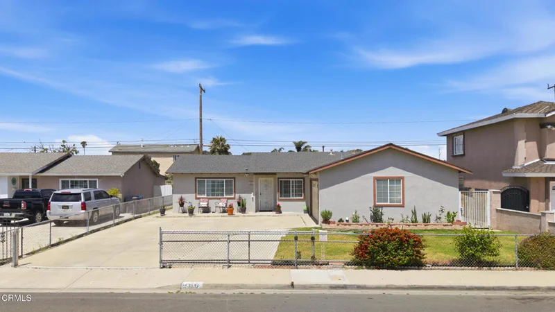 3935 S A Street, Oxnard, CA 93033