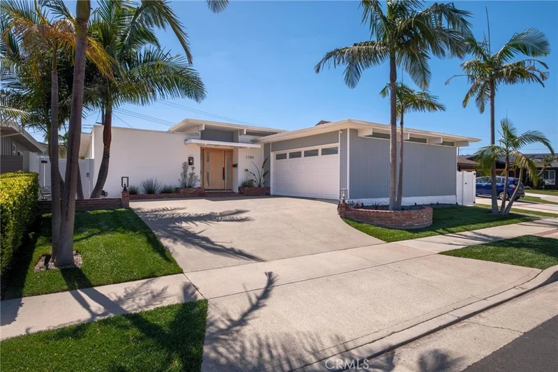 17391 Alta Vista Circle