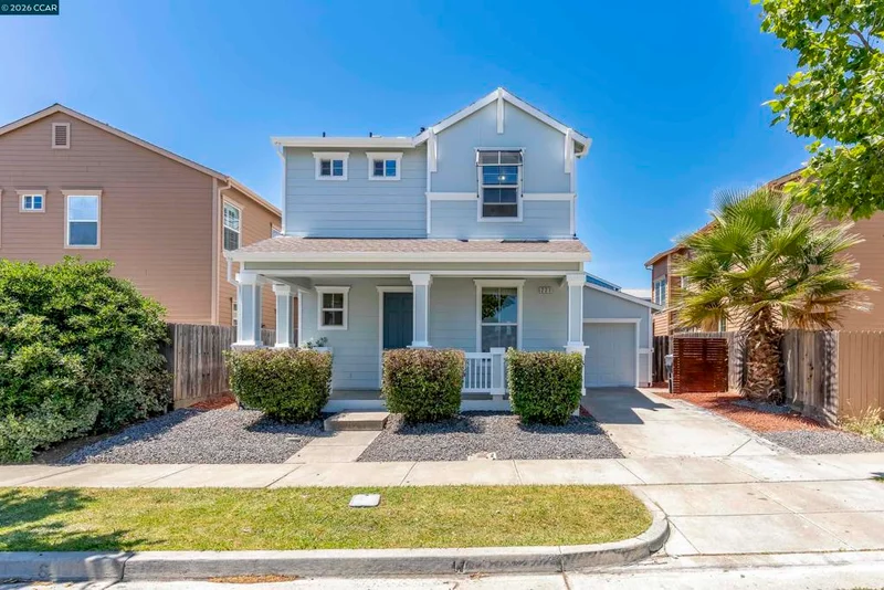 221 Victory Way, Suisun City, CA 94585