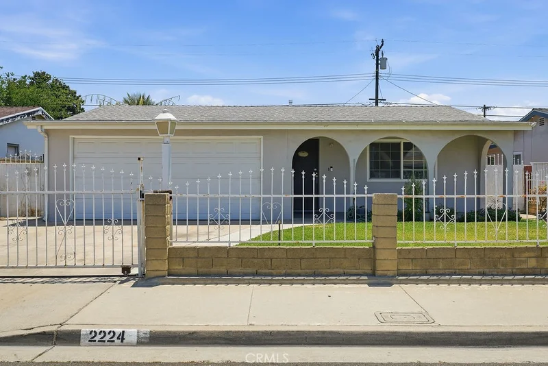 Photo 2 of 2224 Delnice Avenue