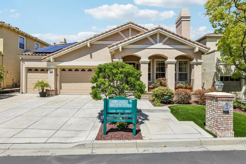5238 Saint Annes Court, San Jose, CA 95138