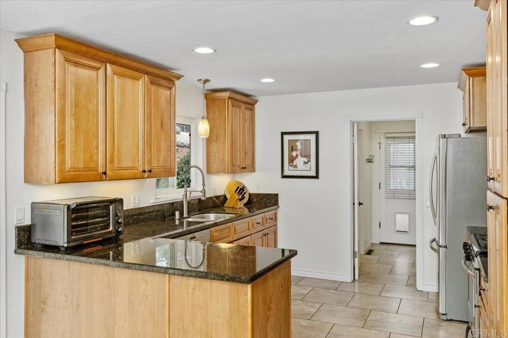 Photo 13 of 1248 Alta Vista Drive