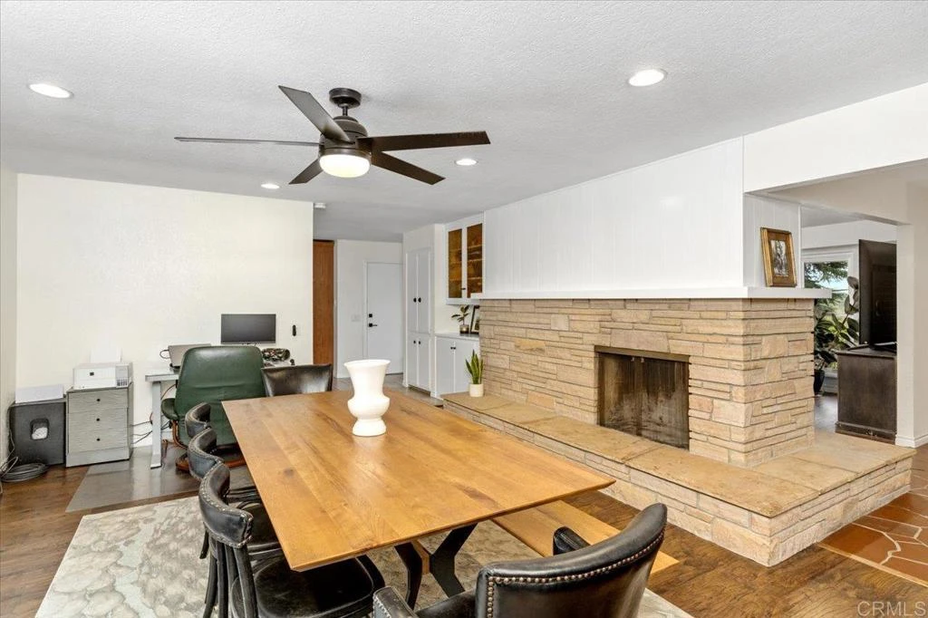 Photo 9 of 1248 Alta Vista Drive