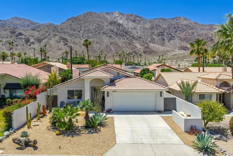 53085 Avenida Rubio