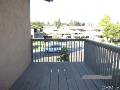 300 Rancho Drive B photo 2