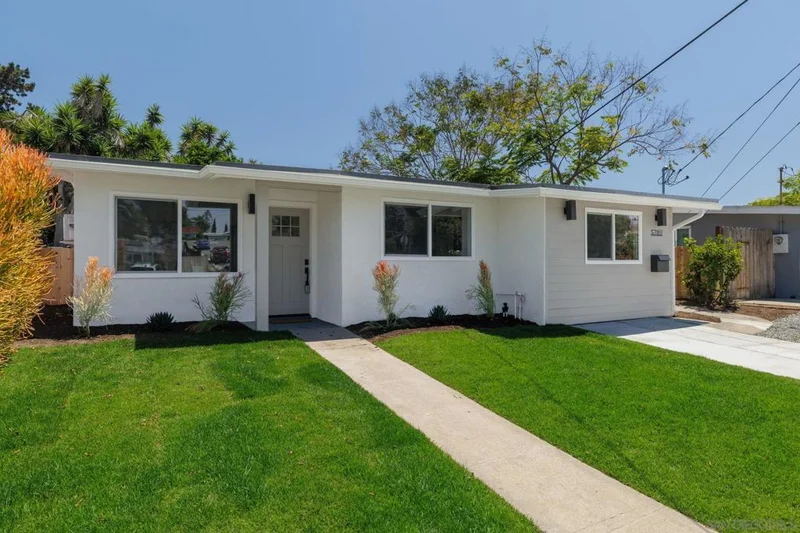 5703 Michael, San Diego, CA 92105