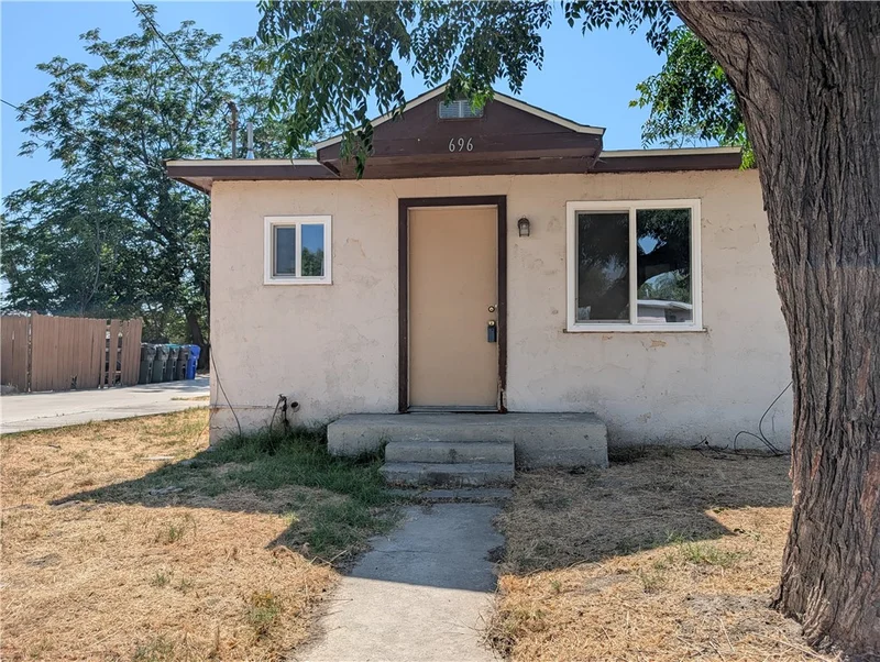 696 S Foisy Street, San Bernardino, CA 92408