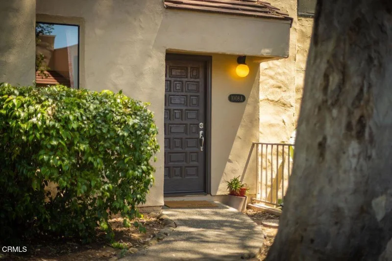 1008 Creekside Way A, Ojai, CA 93023