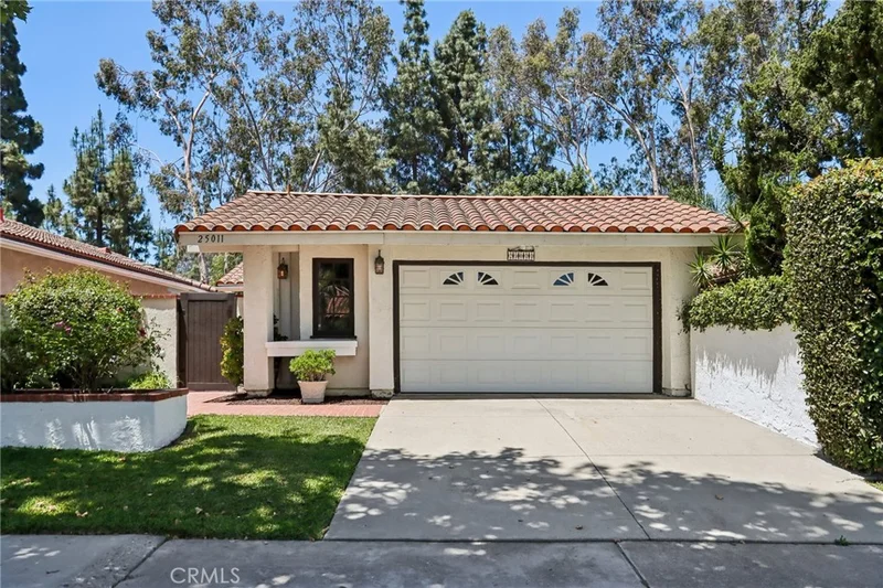 25011 Sunset Place W