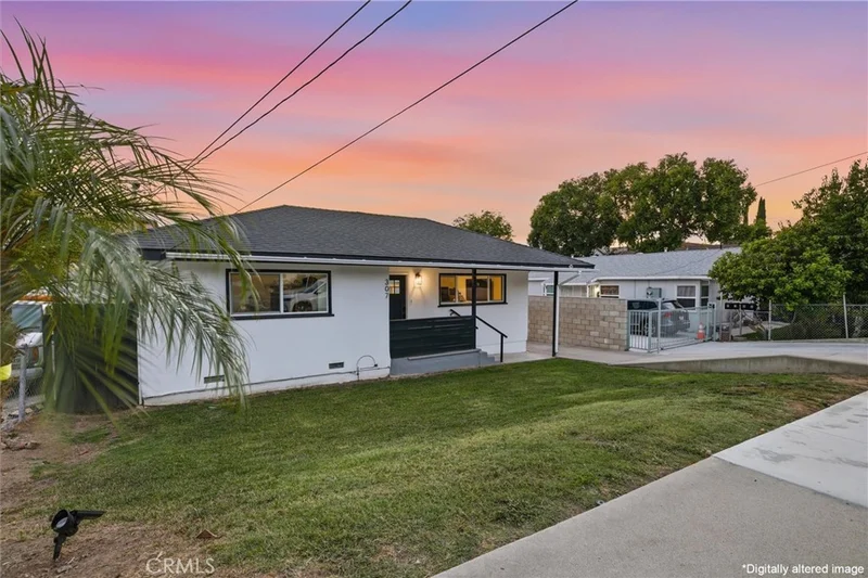 307 S Hillcrest photo 2