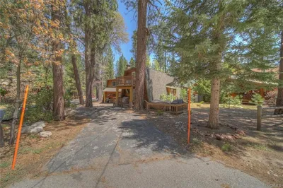 42608 Cedar