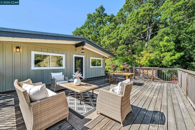 3241 Judith Ln, Lafayette, CA 94549