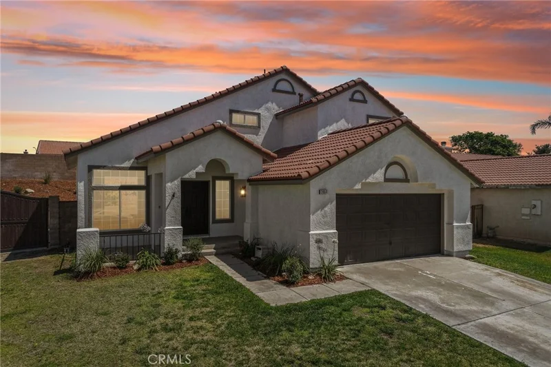 2864 W Buena Vista, Rialto, CA 92377