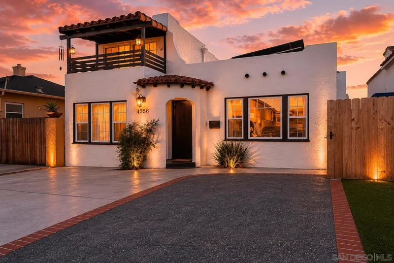 4256 Menlo Ave., San Diego, CA 92115