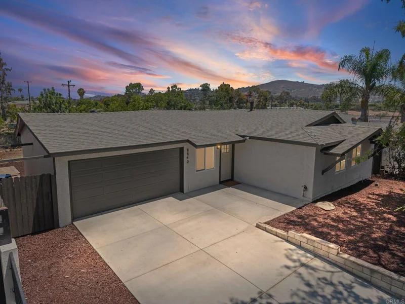 8840 Delrose Avenue, Spring Valley, CA 91977