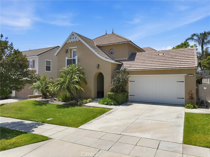 1721 Arthur Loop W