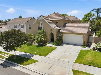 1721 Arthur Loop W photo 2