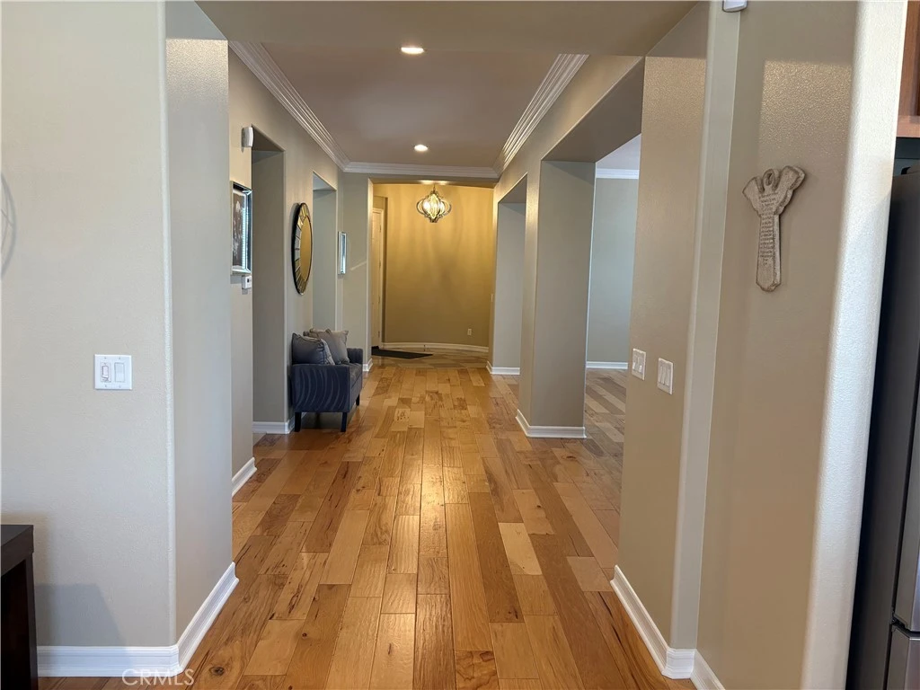 Interior 3