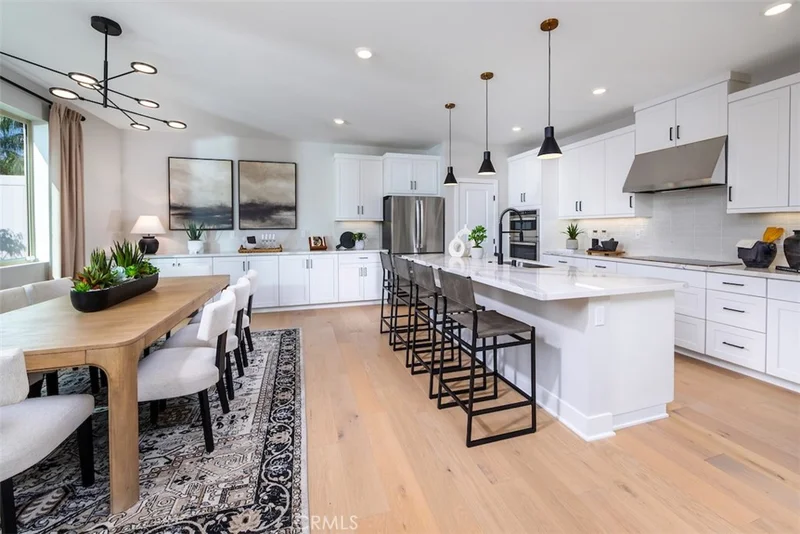 Photo 2 of 463 Citrus Oak Road