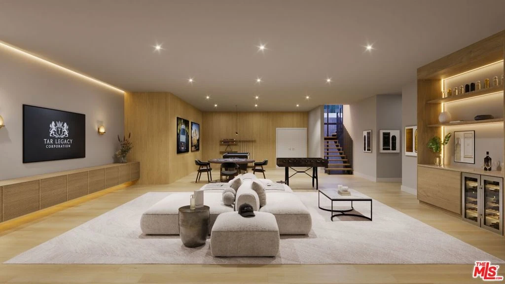 Interior 2