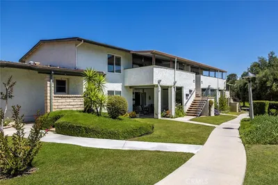 19716 Avenue Of The Oaks