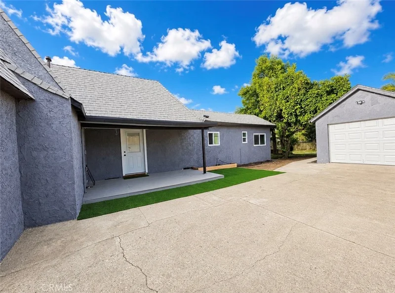 4660 Paramount, Pico Rivera, CA 90660