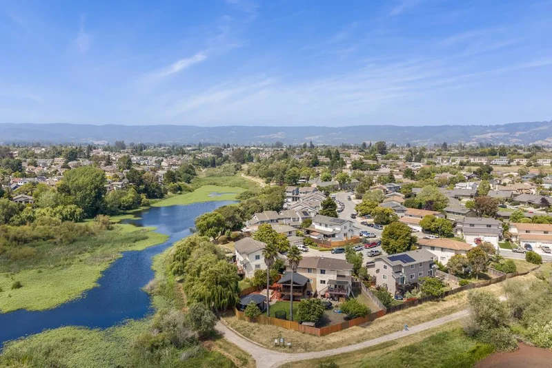 155 Montebello Drive photo 2