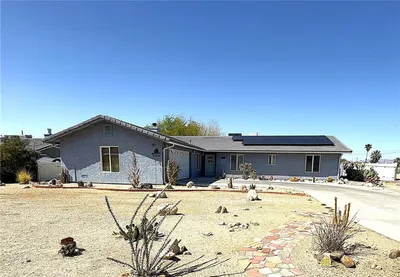 74404 Pinon