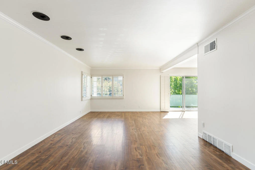 Interior 1