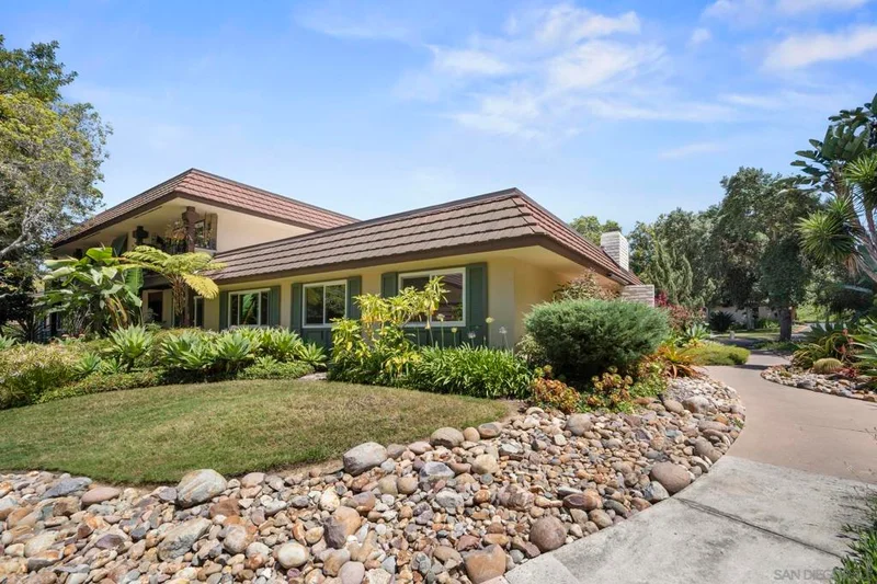 4229 Collwood Ln, San Diego, CA 92115