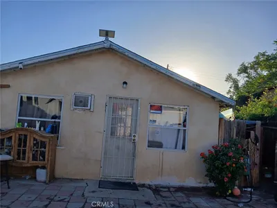 2604 N BAKER Street