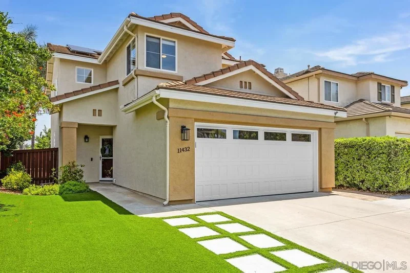 11432 Village Ridge Rd, San Diego, CA 92131