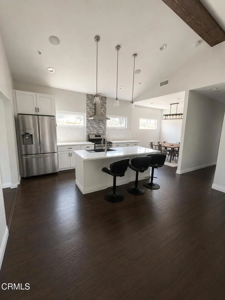 11000 Penrose Street photo 2