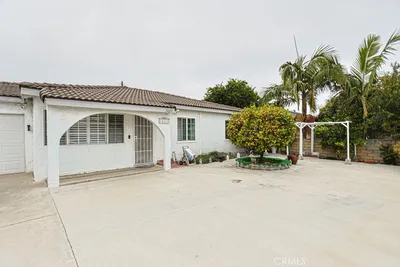 14671 Hunter Ln photo 2