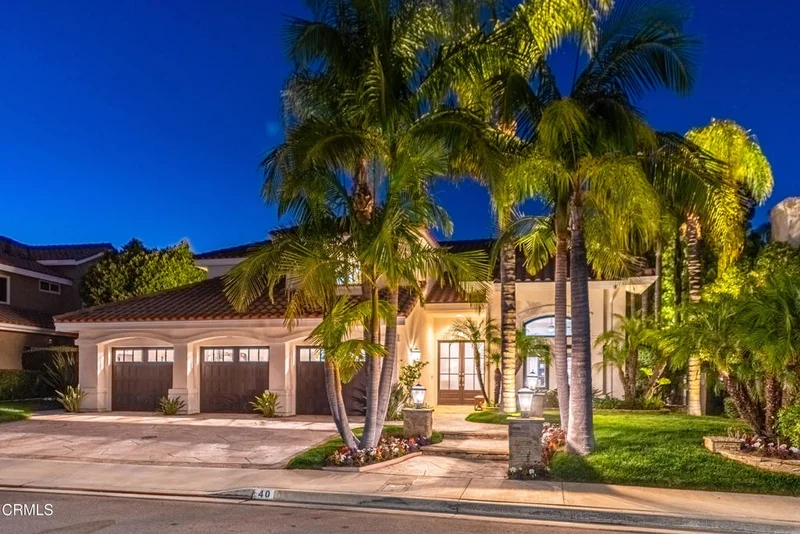 40 Golden Glen Drive