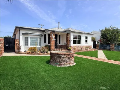 13249 Terra Bella Street