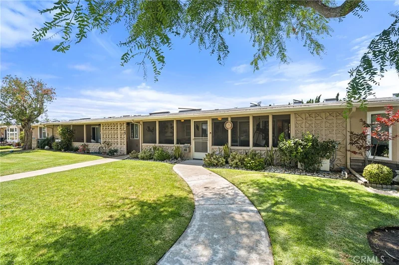 1240 Oakmont Road M4-52H, Seal Beach, CA 90740