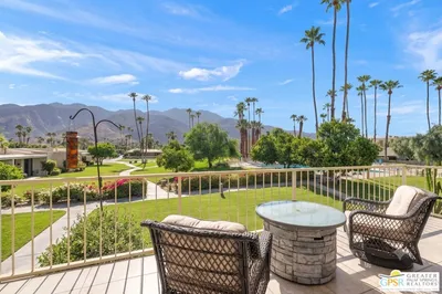 431 Desert Lakes Drive