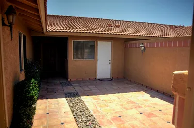 49216 Garland Street photo 2